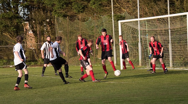 体育地理 ｜ 阳朔山水攀天下 岩壁绽放爱情花.